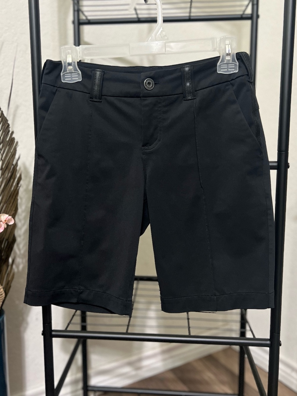Lululemon Black Stretch Shorts Size 4